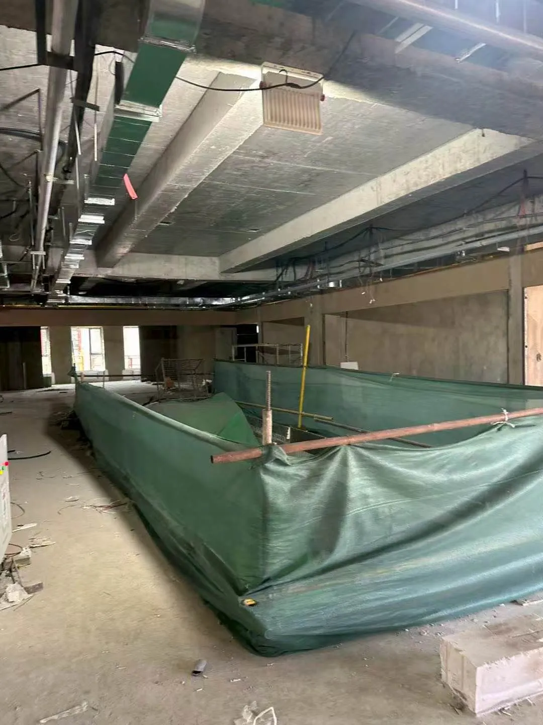 Fire Curtain Installation Key Considerations for Building Projects - detail image 7